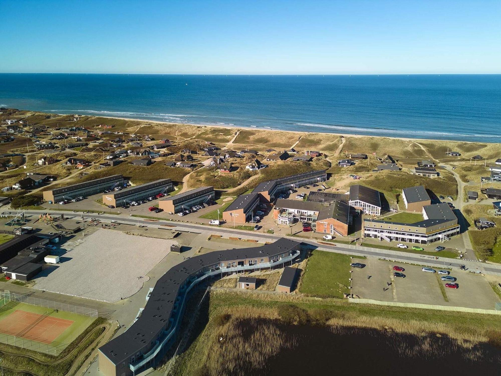4 Person Holiday Home On A Holiday Park In Ringk Bing Ringkøbing Esterno foto
